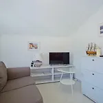 Appartamento House Verica