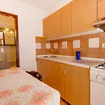 Appartamento House Verica *