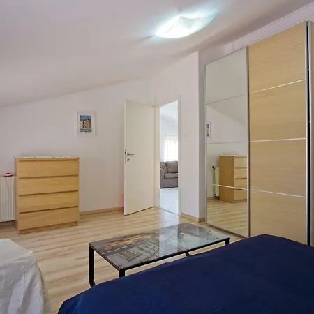 House Verica