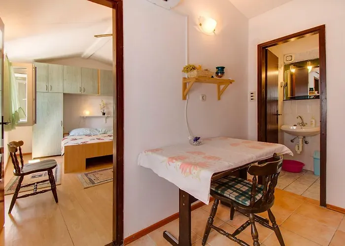 House Verica Lussingrande